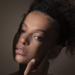 Cuidados com a pele negra no inverno